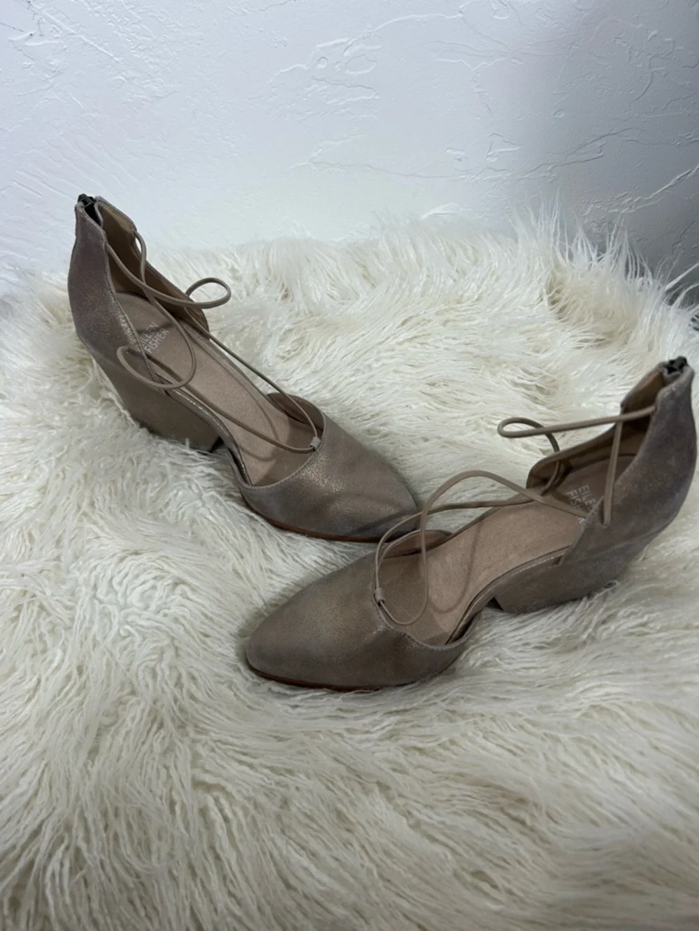 Eileen Fisher Ghillie Metallic Gold Wedge Pumps Size 9‎